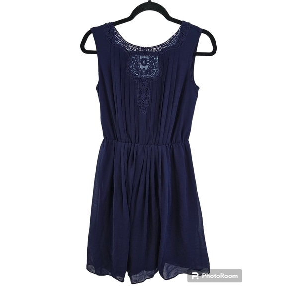 3/$25 Jessica Simpson Size 2 Blue Day to Night Dress - Picture 1 of 5